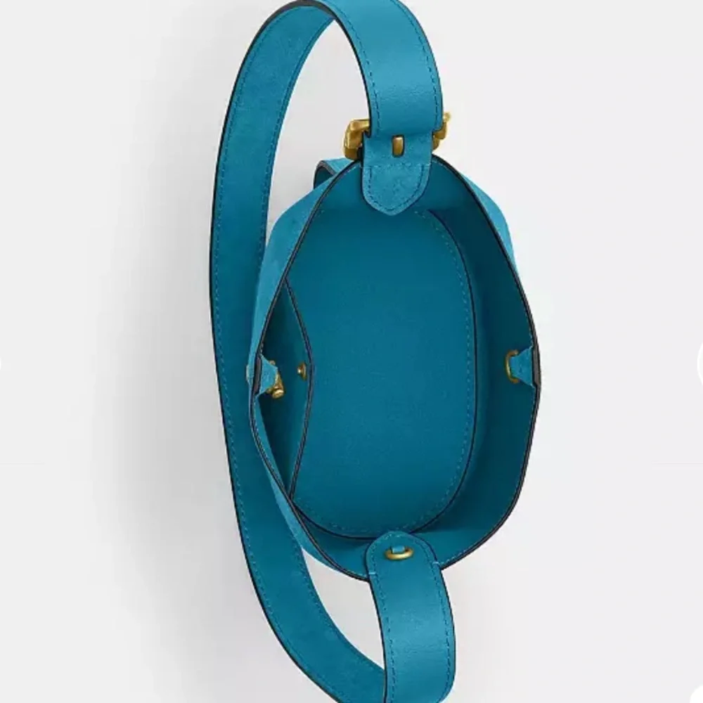 Coach Bleecker Bucket Bag 21